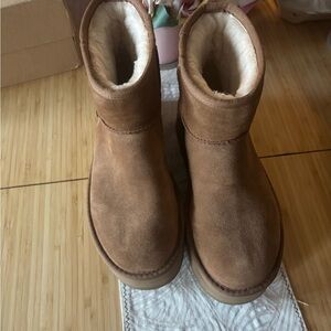 UGG Platform Low Cut Boots